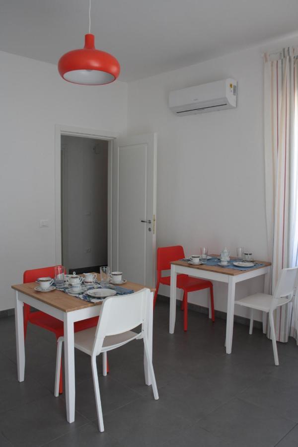 Gli Olivi Bed & Breakfast Oliena Bagian luar foto